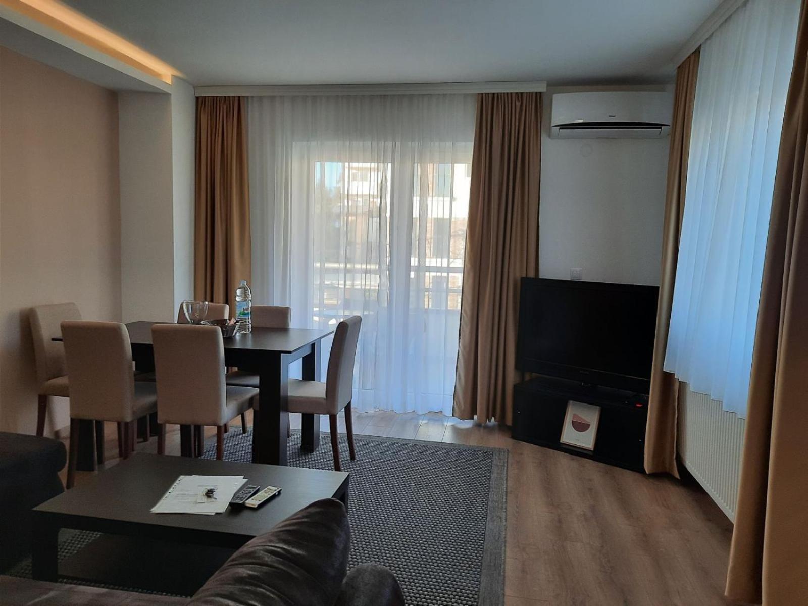 Divizija Lux Apartments Belgrado Quarto foto